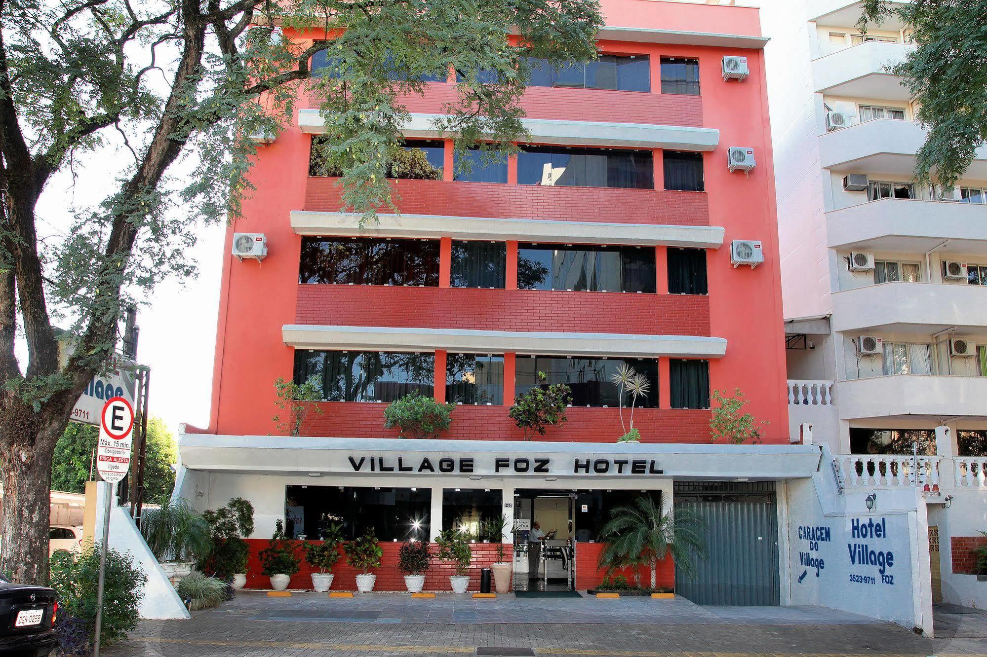 Hotel Village Foz Фос ду Игуасу Екстериор снимка