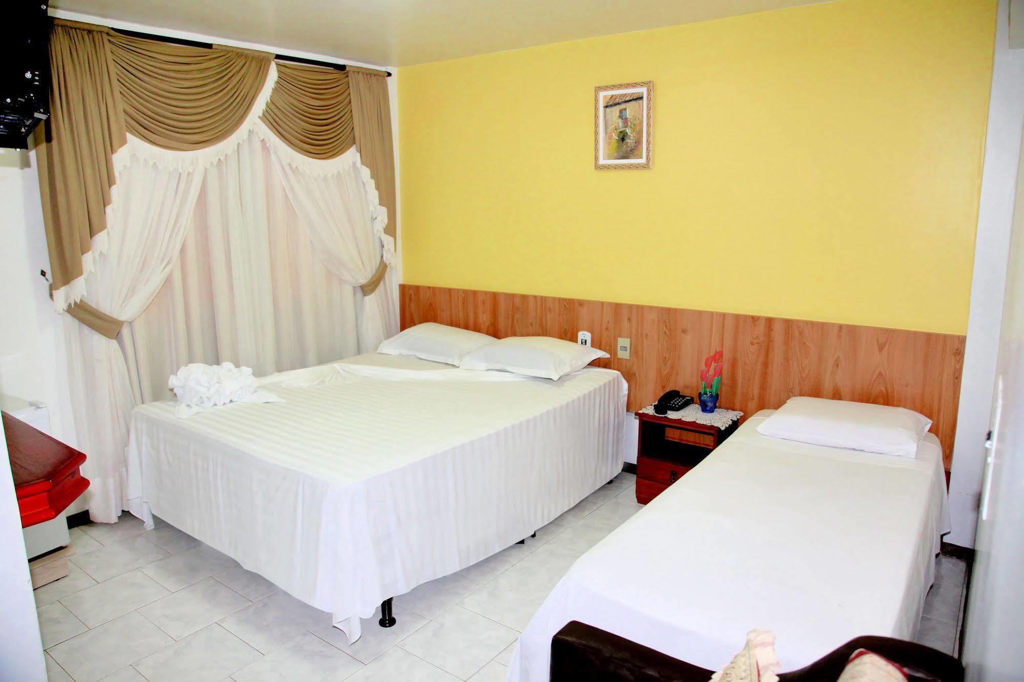 Hotel Village Foz Фос ду Игуасу Екстериор снимка